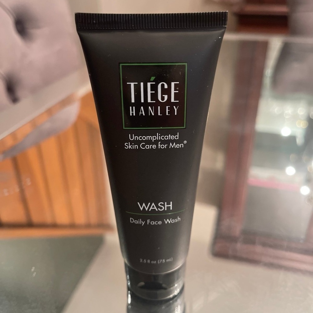 Tiege Hanley daily face wash(75ML)